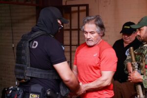 Hernán Bermúdez llega a México; aterriza en Chiapas, pero será trasladado a El Altiplano